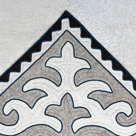 Kut Carpet | 6 x 6 ft